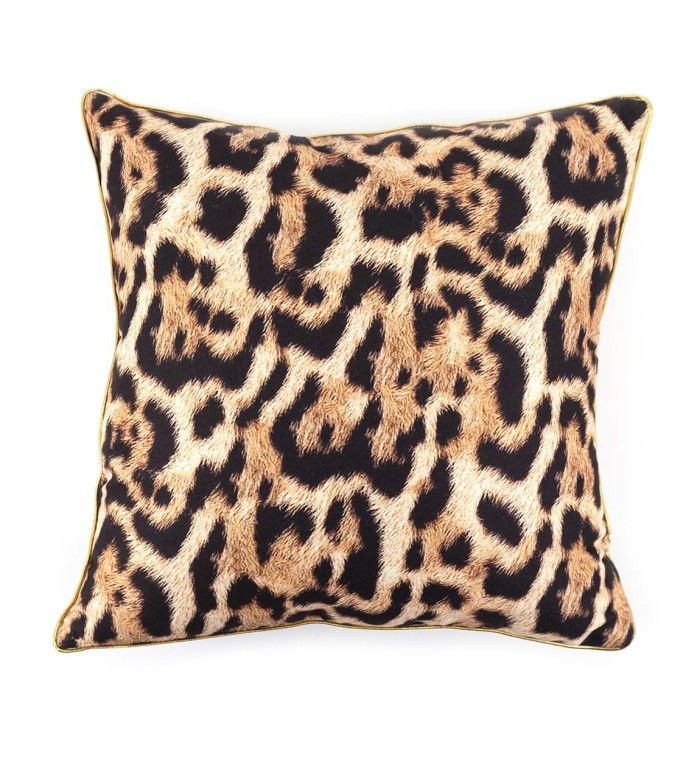 Leopard polyester cushion 45 x 45