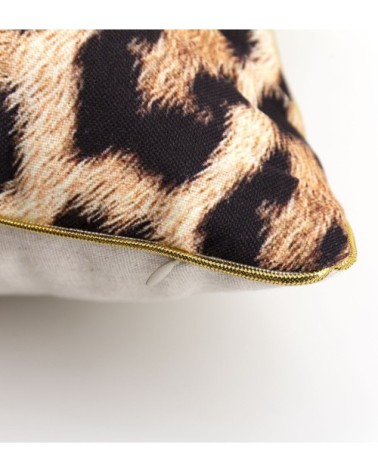 Leopard polyester cushion 45 x 45