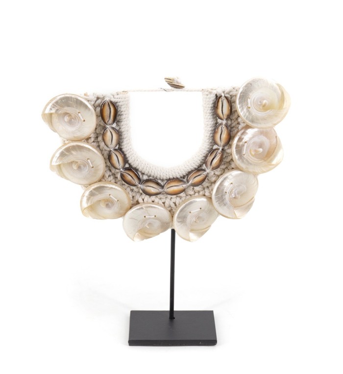MARINE - White decorative necklace 30 x 8 x 30