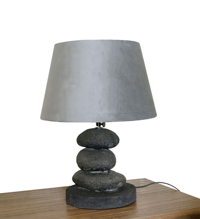 Lampe de table en pierre volcanique 20 x 20 x 30