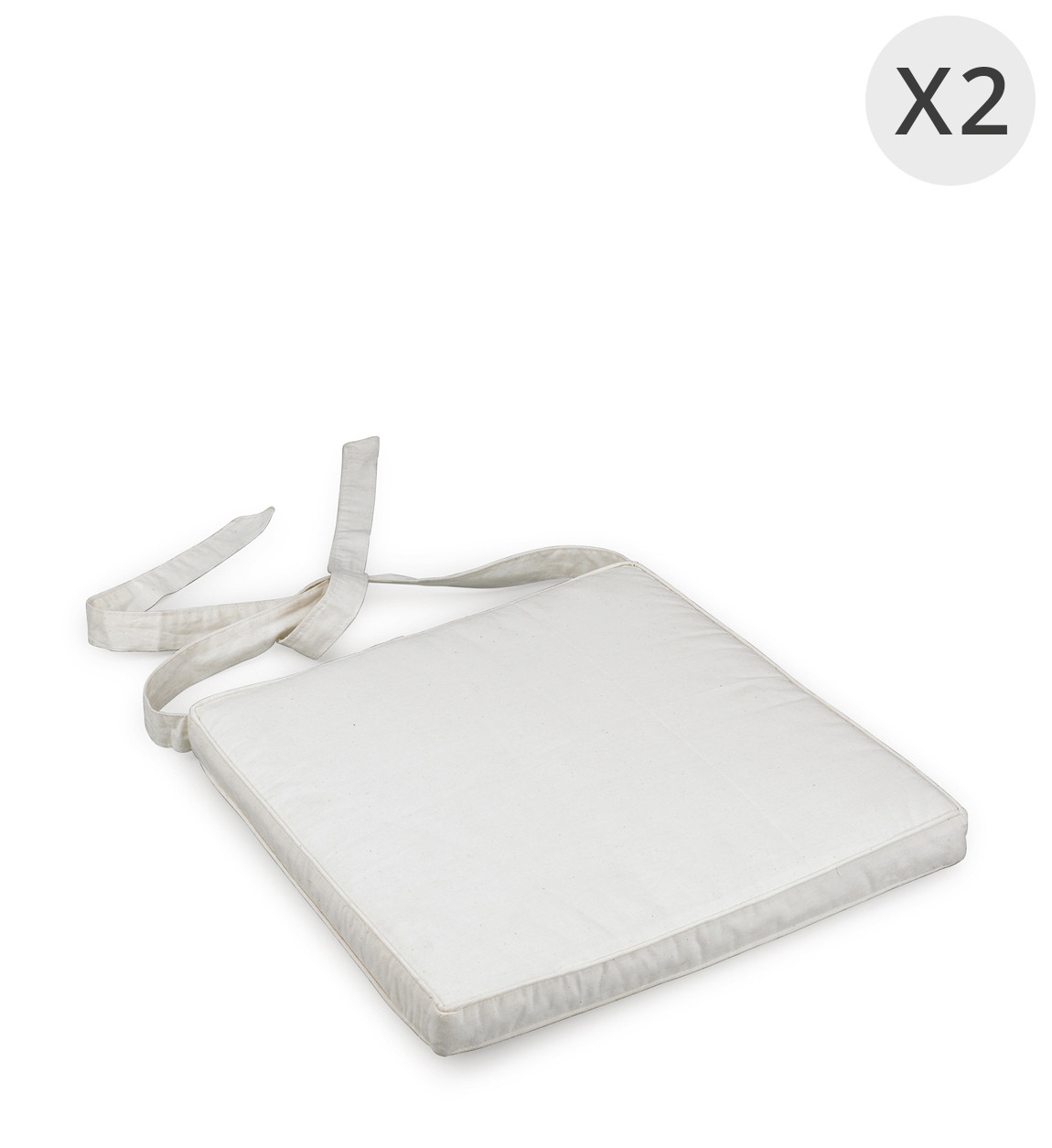 Set of 2 white fabric cushions 45 x 42 x 6